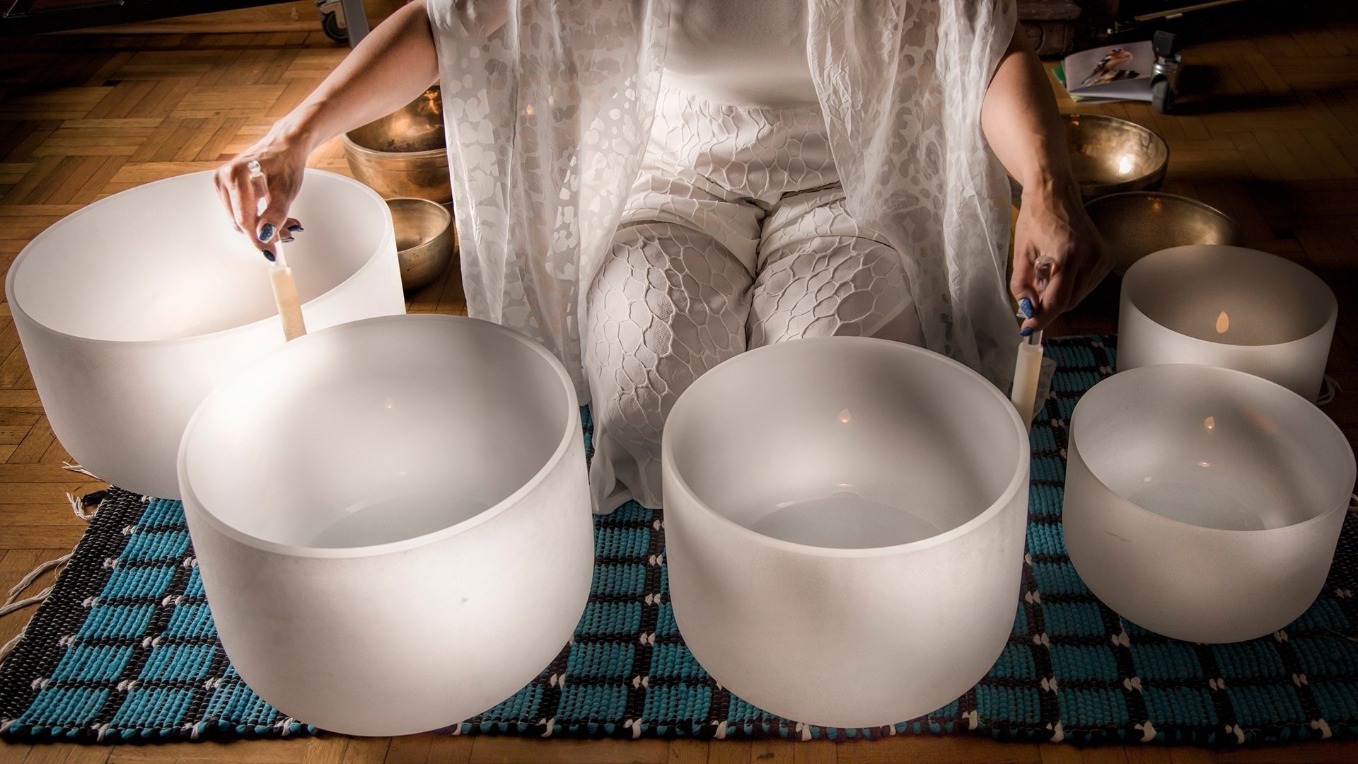 BRIGHTON, EAST SUSSEX - Sound Healing with Crystal Singing Bowls